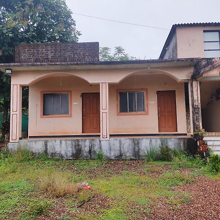 Konkan Kinara Holyday Home Stay Vihour Luaran gambar