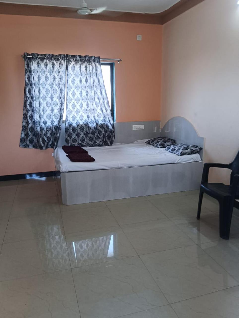 Konkan Kinara Holyday Home Stay Vihour Luaran gambar